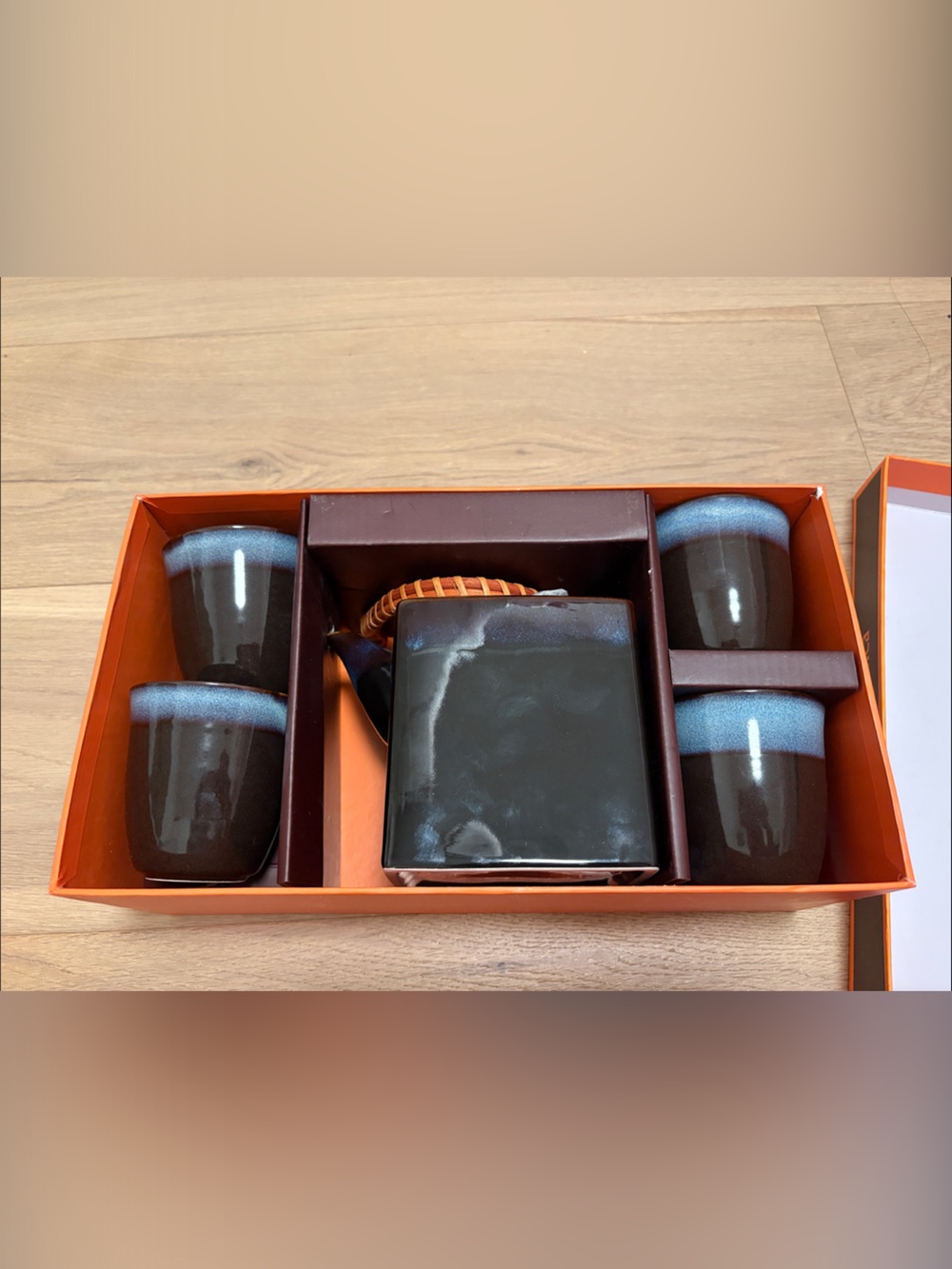 5pc Tea Set - Picture 2 of 5